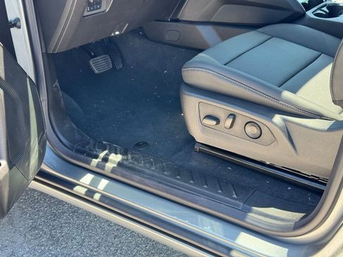 New 2025 GMC Canyon Elevation w/ Convenience Package image 20