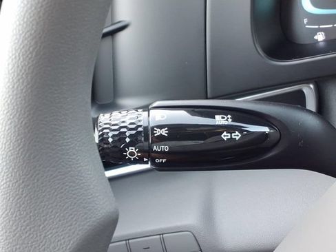 New 2026 Hyundai Elantra SE FWD image 27