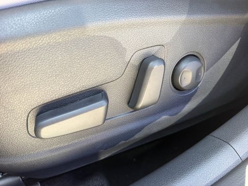 Used 2023 Hyundai Kona SEL FWD image 14