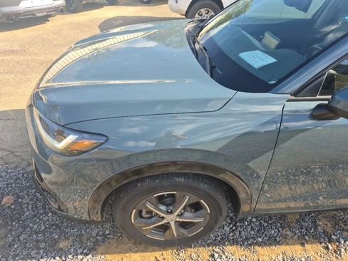 Used 2024 Honda HR-V EX-L image 5