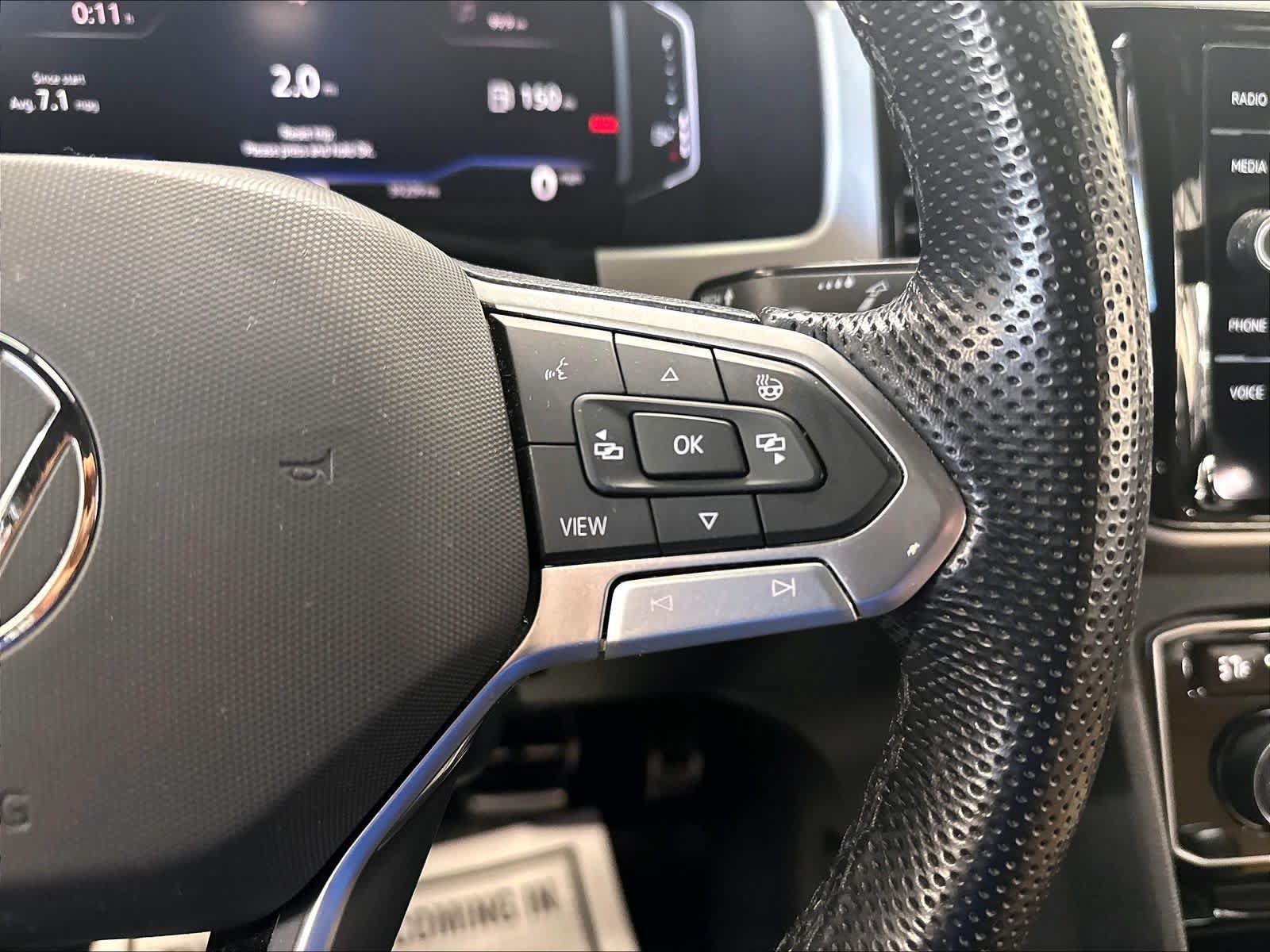 Used 2023 Volkswagen Atlas Cross Sport SEL Premium R-Line AWD/4WD image 16
