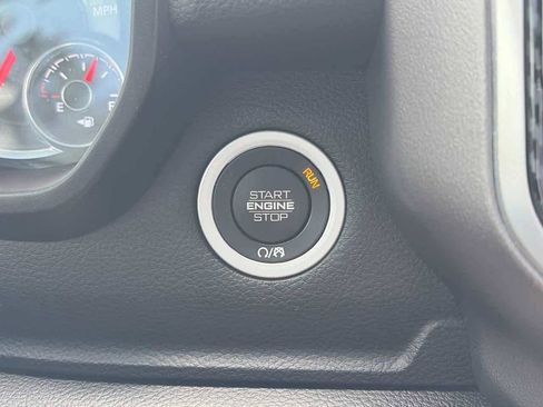 Used 2021 RAM 1500 Big Horn AWD/4WD image 25