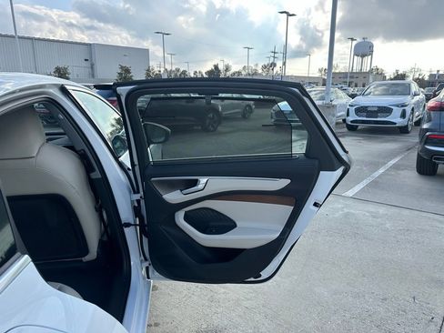 New 2026 Audi A6 Premium Plus image 28