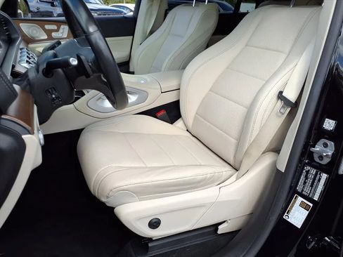 Used 2022 Mercedes-Benz GLS 450 4MATIC image 19