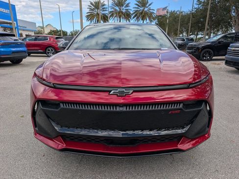 New 2026 Chevrolet Equinox EV RS image 2