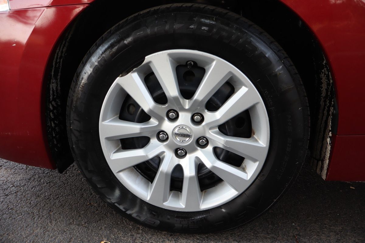 Used 2014 Nissan Altima 2.5 S FWD image 40