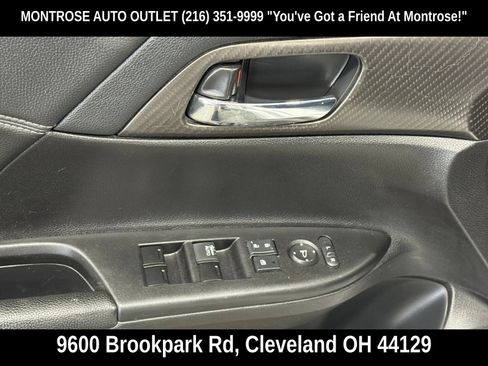 Used 2016 Honda Accord Sport image 14
