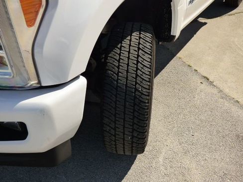 Used 2019 Ford F350 Limited w/ FX4 Off-Road Package image 11