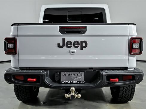 Used 2020 Jeep Gladiator Rubicon AWD/4WD image 9