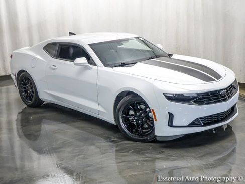 Used 2021 Chevrolet Camaro LS image 5