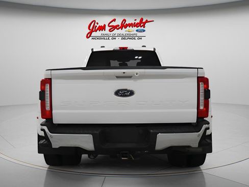 Used 2023 Ford F450 Lariat w/ Lariat Ultimate Package AWD/4WD image 5