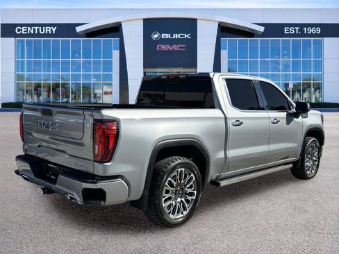 Used 2025 GMC Sierra 1500 Denali Ultimate image 4