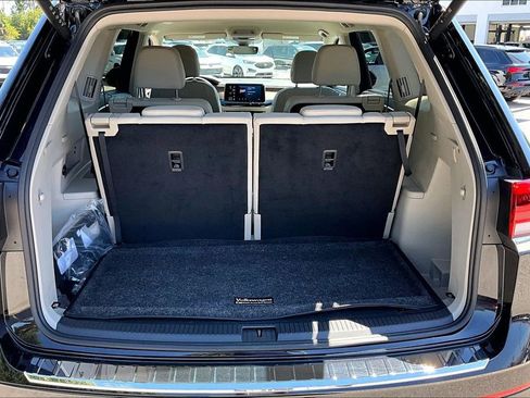 Certified 2026 Volkswagen Atlas SE AWD/4WD image 15