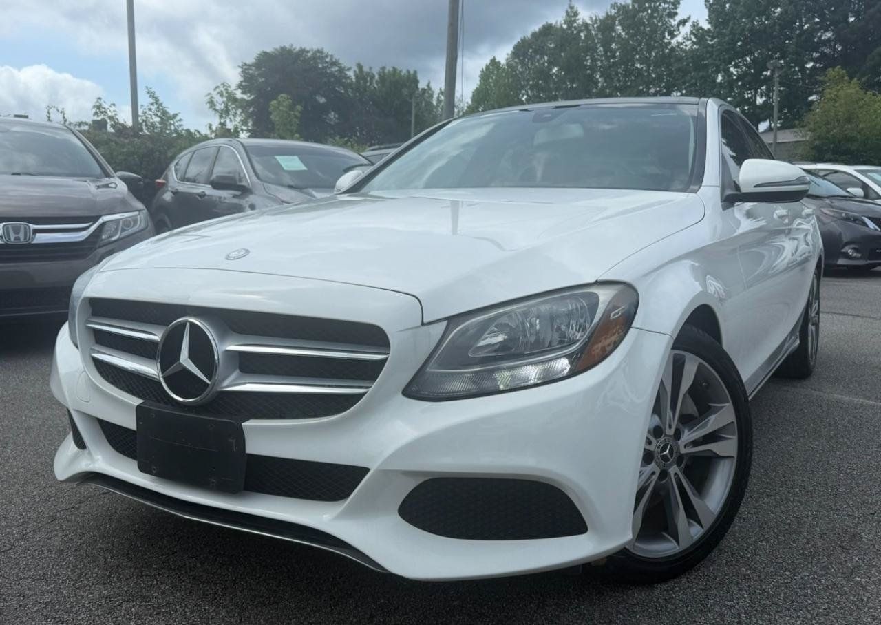 Used 2017 Mercedes-Benz C 300 Sedan image 4