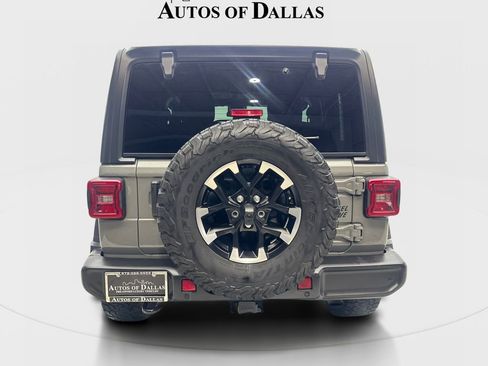 Used 2023 Jeep Wrangler Willys image 7