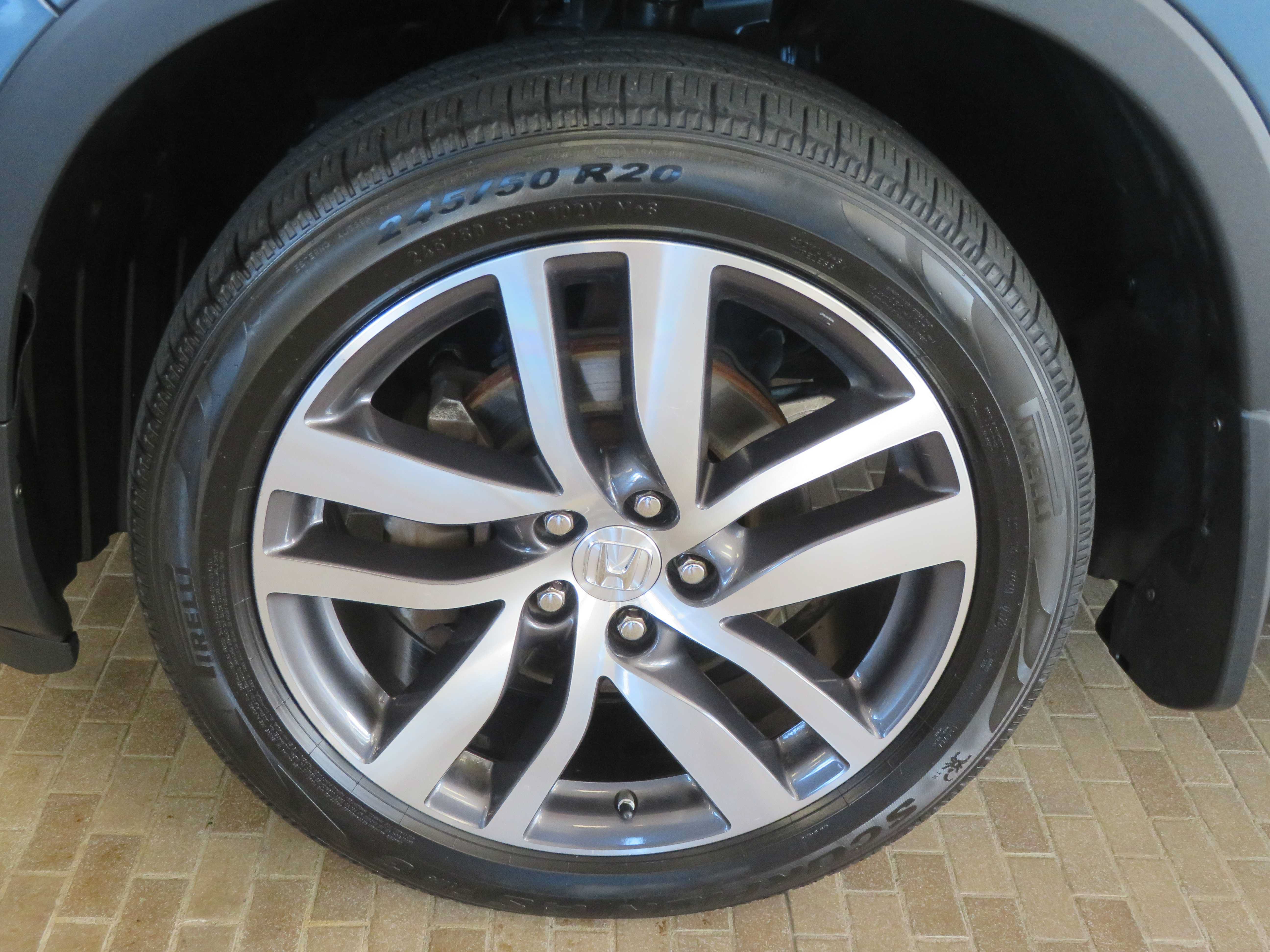 Used 2017 Honda Pilot Elite image 7
