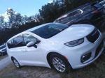 Used 2023 Chrysler Pacifica Touring-L FWD image 4