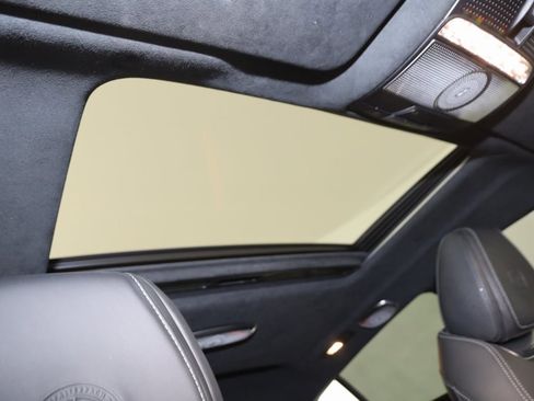 Used 2019 Mercedes-Benz AMG GT 63 S image 11