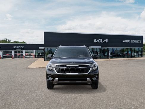 New 2026 Kia Seltos S image 2