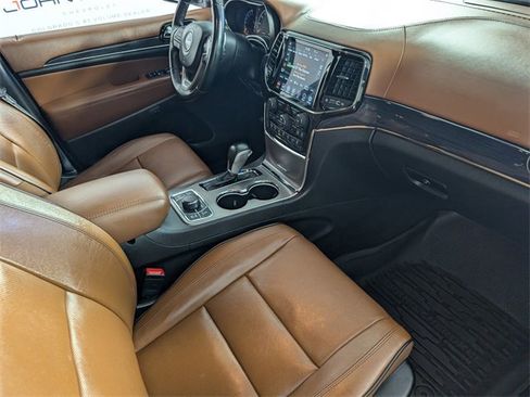 Used 2021 Jeep Grand Cherokee Overland image 21