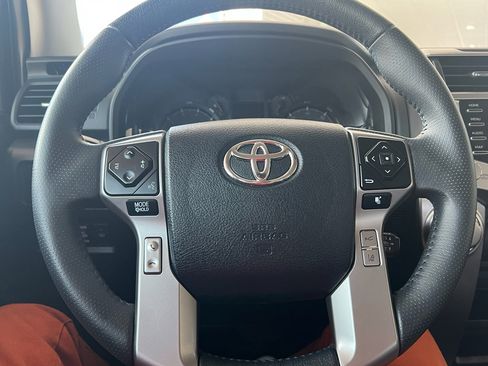 Used 2022 Toyota 4Runner SR5 image 20
