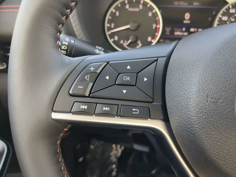 New 2025 Nissan Sentra SR w/ SR Premium Package image 24