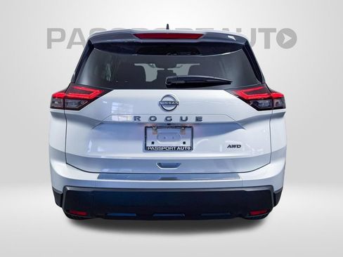 Certified 2026 Nissan Rogue SV w/ Cold Weather Package AWD/4WD image 7