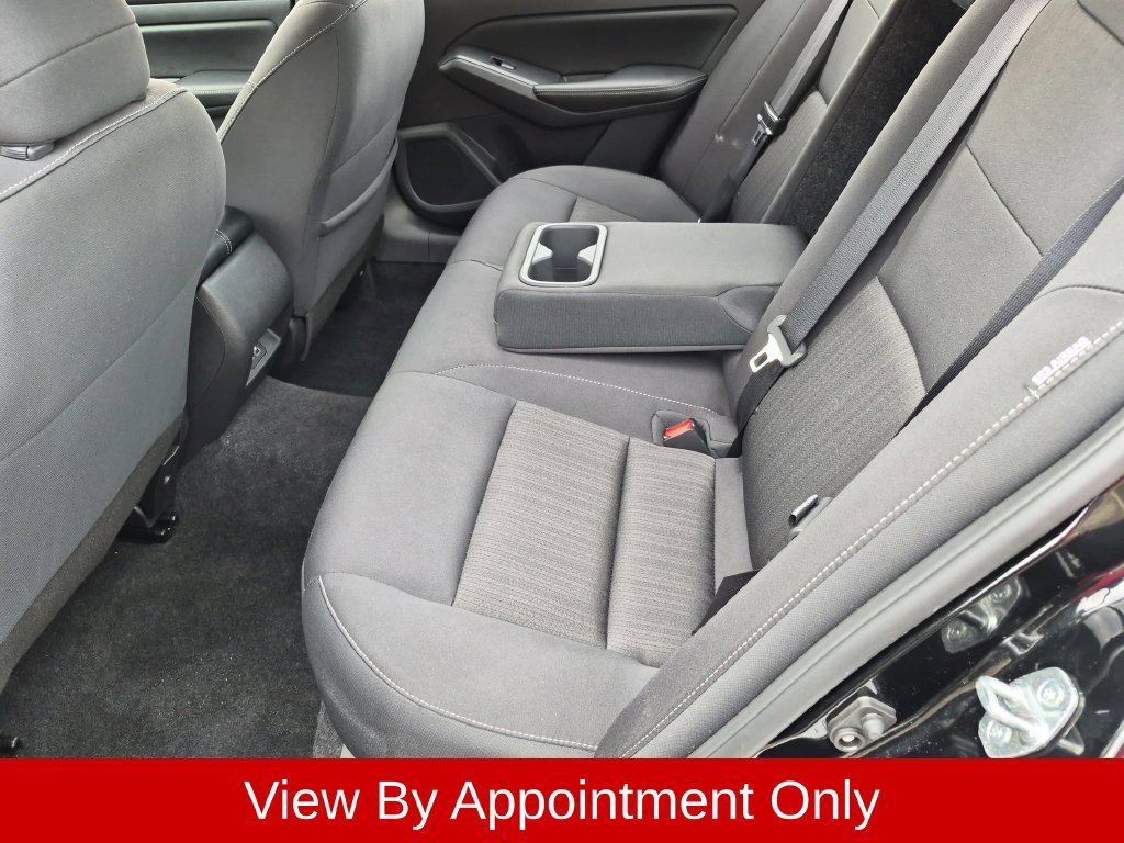 Used 2025 Nissan Altima 2.5 SV FWD image 27