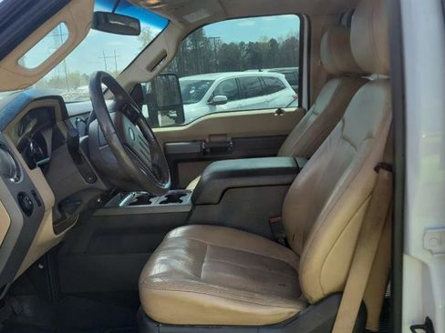 Used 2011 Ford F250 Lariat w/ Lariat Ultimate Pkg image 6