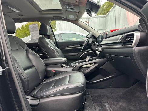 Used 2024 Kia Telluride S w/ S Sunroof Package AWD/4WD image 16