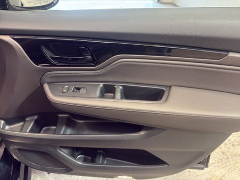 Used 2018 Honda Odyssey Elite image 20