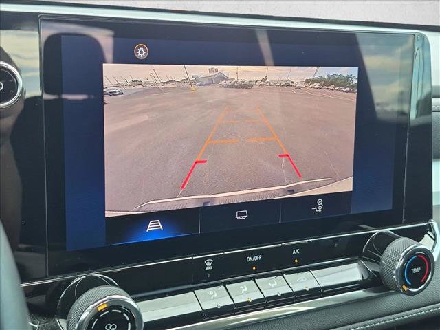 Used 2023 Chevrolet Colorado LT RWD image 13