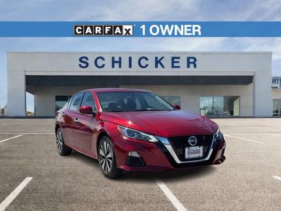 Used 2022 Nissan Altima 2.5 SV