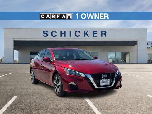 Used 2022 Nissan Altima 2.5 SV AWD/4WD image 1