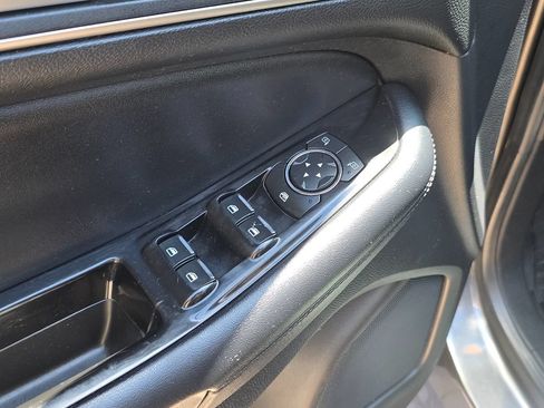 Used 2016 Ford Edge SEL w/ Equipment Group 201A FWD image 30