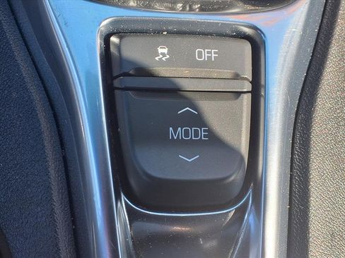 Used 2023 Chevrolet Camaro LT w/ RS Package image 8