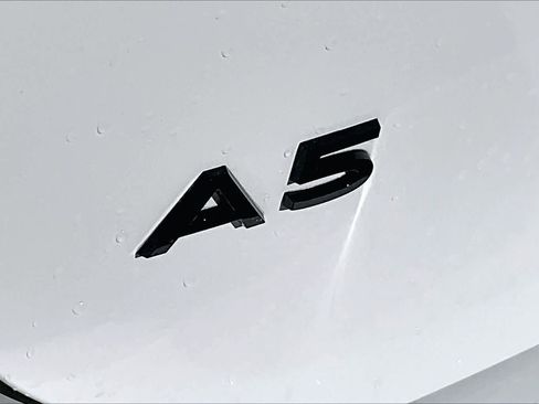 Used 2025 Audi A5 2.0T Premium w/ Convenience Package image 28