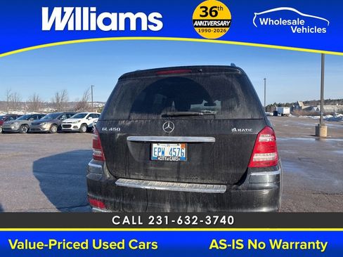 Used 2011 Mercedes-Benz GL 450 4MATIC image 9
