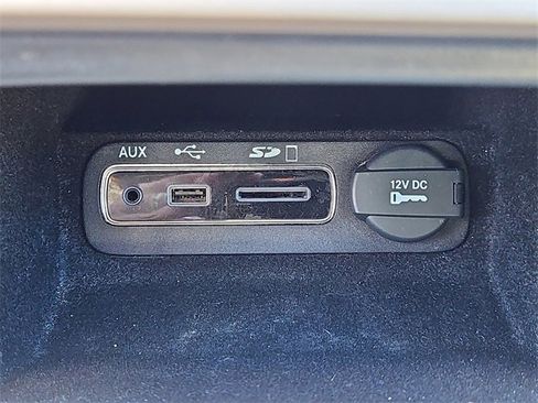 Used 2015 Jeep Grand Cherokee Limited w/ Luxury Group II image 20