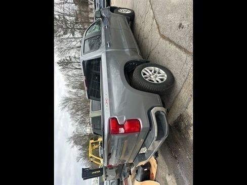 Used 2021 Chevrolet Silverado 1500 LT image 14