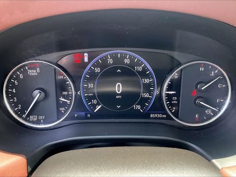Used 2021 Buick Enclave Avenir w/ Avenir Technology Package AWD/4WD image 24