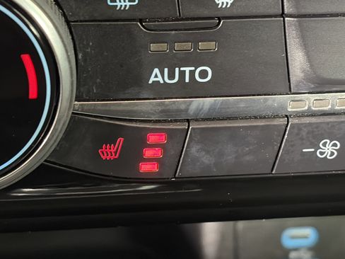 Used 2022 Ford Escape SE w/ Convenience Package image 24