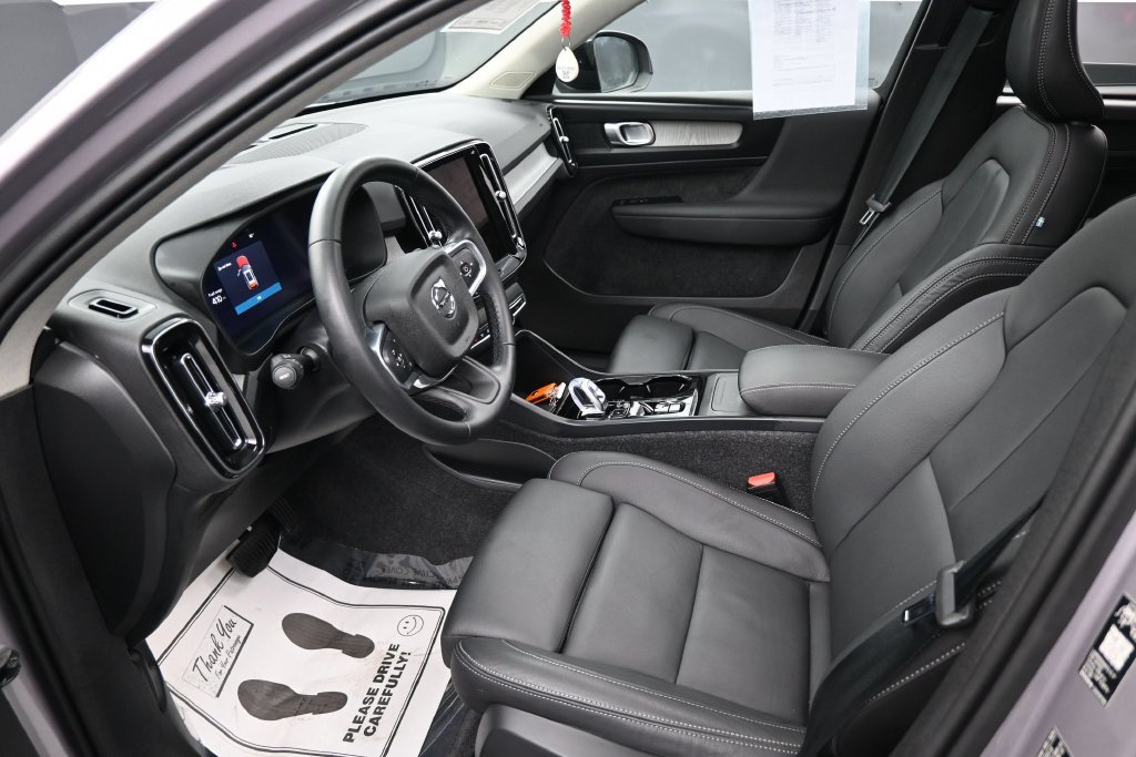 Used 2026 Volvo XC40 B5 Plus AWD/4WD image 20