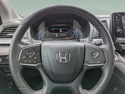 Used 2020 Honda Odyssey EX image 15