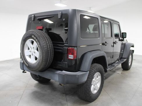 Used 2016 Jeep Wrangler Unlimited Sport w/ Quick Order Package 24S AWD/4WD image 9
