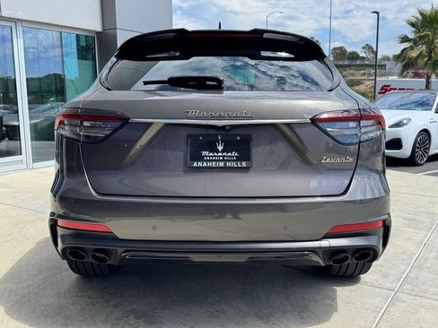 Certified 2022 Maserati Levante Modena AWD/4WD image 7