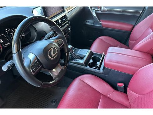 Certified 2023 Lexus GX 460 Luxury w/ Sport Design Package AWD/4WD image 10
