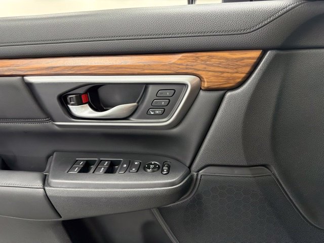 Used 2020 Honda CR-V Touring image 28