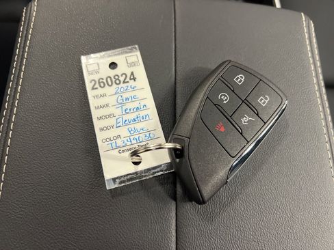New 2026 GMC Terrain Elevation w/ Elevation Premium Package image 22