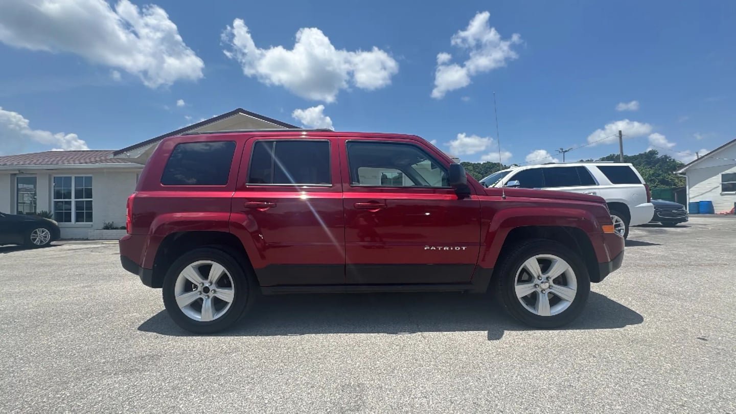 Used 2016 Jeep Patriot Sport w/ Power Value Group AWD/4WD image 6